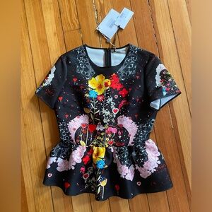 Nwt Piccione piccione heart floral graphic print peplum black top made in Italy